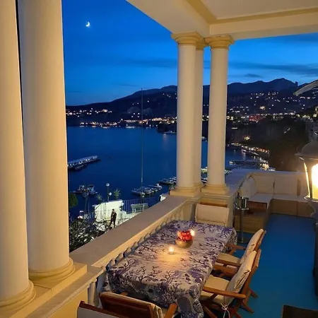 La Terrazza De Luxe Konukevi