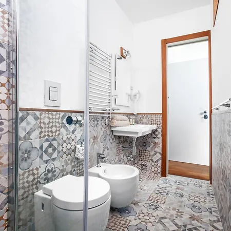 Affittacamere De Luxe La Terrazza 4*