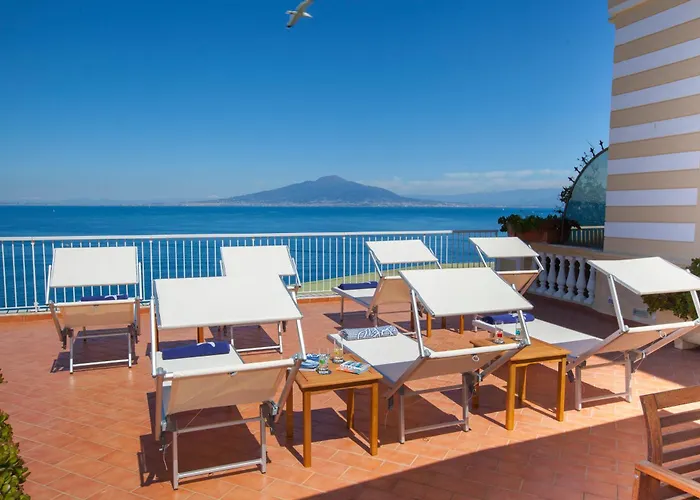 Гостевой дом La Terrazza De Luxe 4*