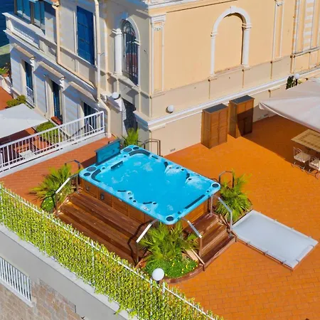 بيت ضيافة La Terrazza De Luxe