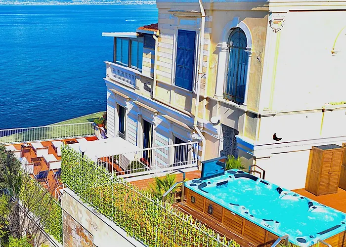 招待所 La Terrazza De Luxe 4*
