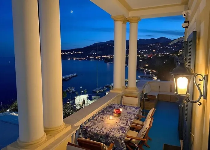 La Terrazza De Luxe 招待所